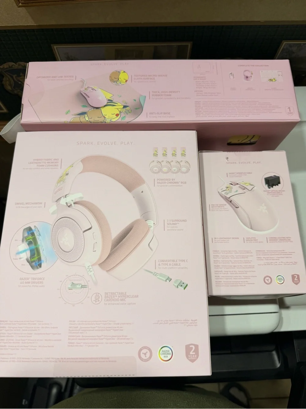 Pokemon x Razer Kraken X v4 Headset|Cobra Wired Mouse|Mousepad|Pikachu & Eevee